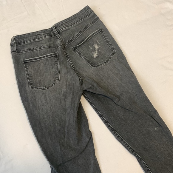 Universal Thread Skinny Jeans Size 6/28R - Picture 3 of 4